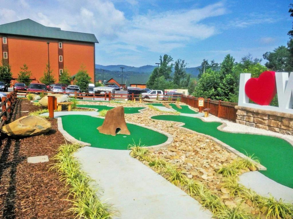 2Br Westgate Resort Sleeps 10 - Smoky Mtn Condo With Free Water Park Gatlinburg Zewnętrze zdjęcie